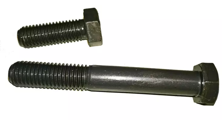 Kuusiokantaruuvi DIN 931 / 933 pinnoittamaton 10.9 M10 - Millikierteiset kuusiokantaruuvit - 650-10X100 - 1